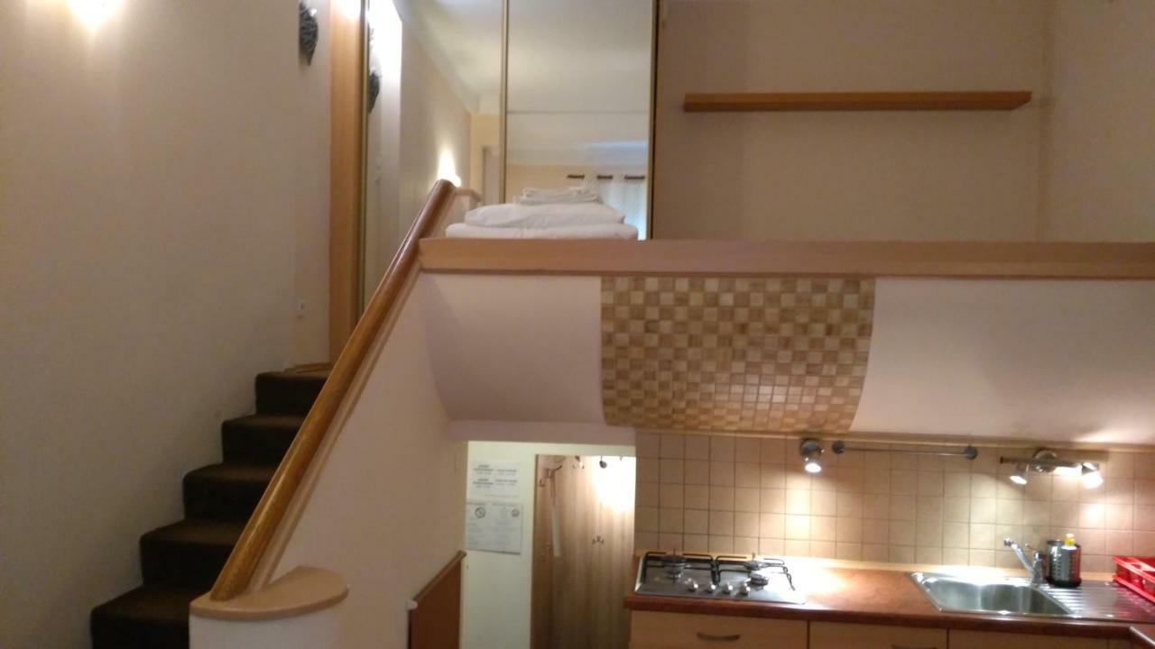 Apartamenty Varsovie Zelazna Exterior foto