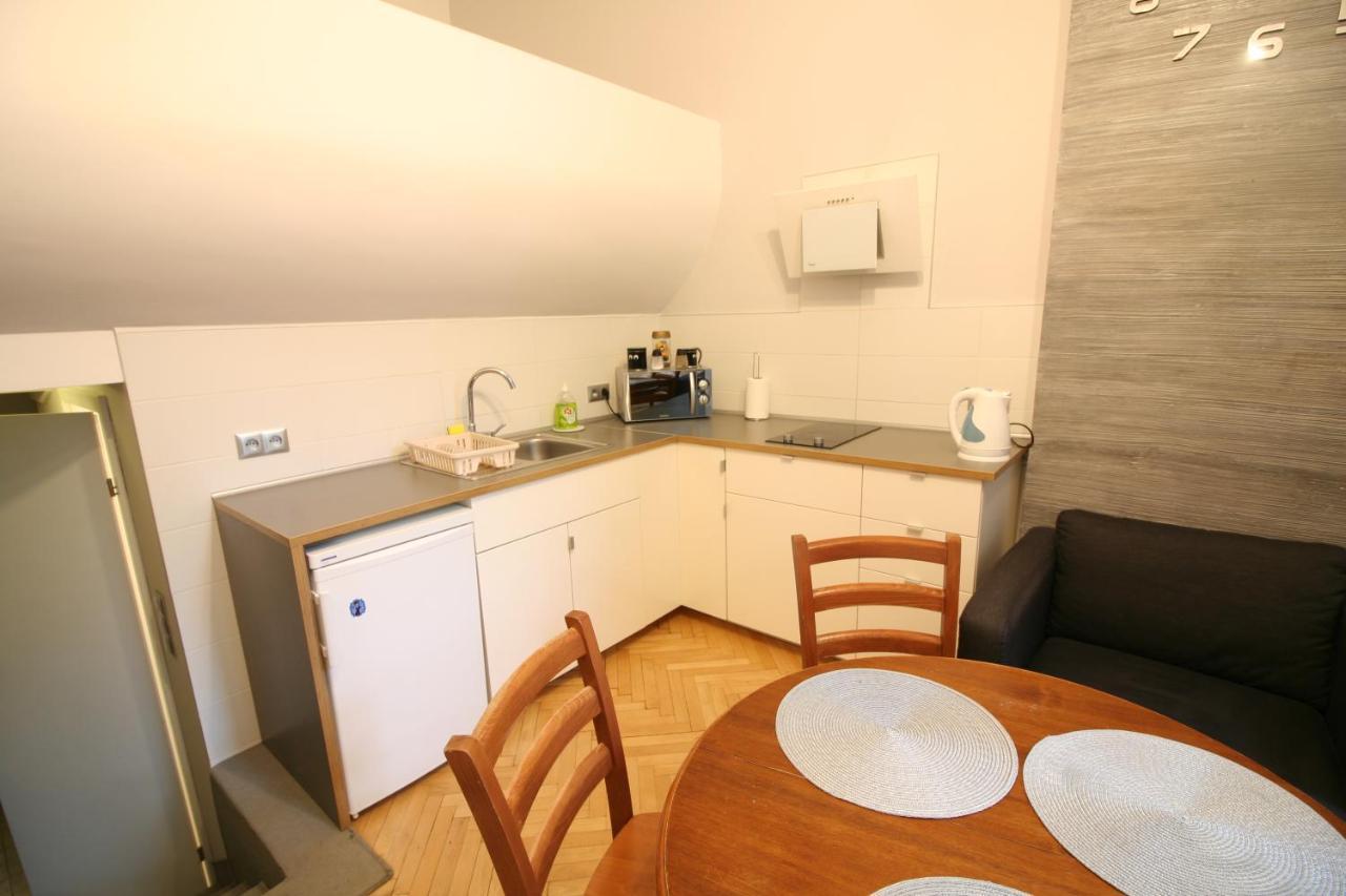 Apartamenty Varsovie Zelazna Exterior foto